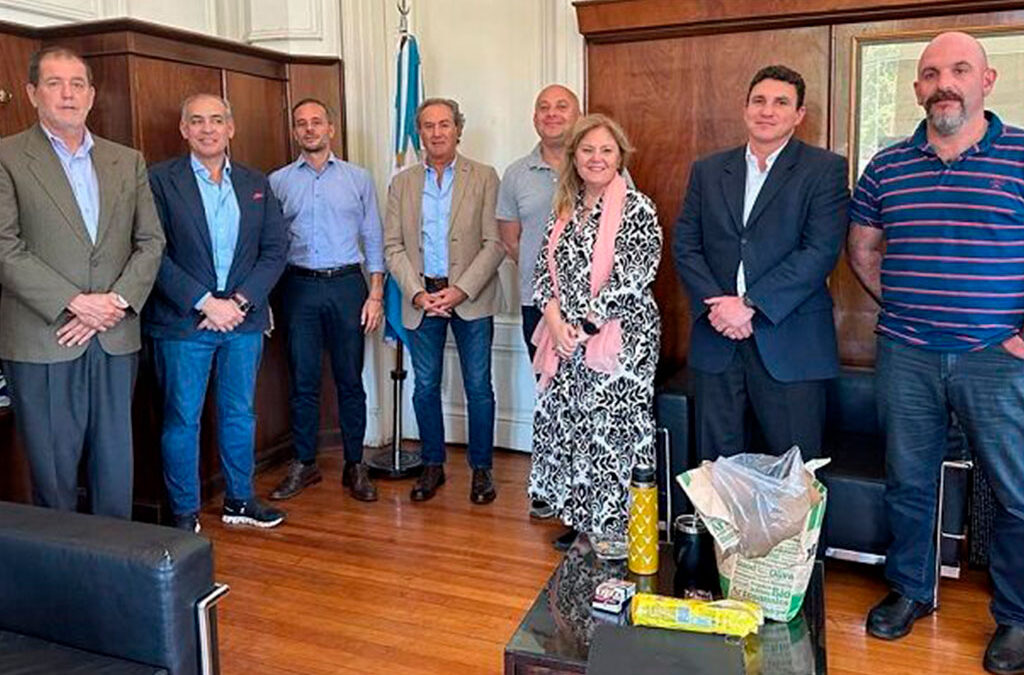 El sector pesquero expresó su preocupación por el bloqueo gremial en Puerto Deseado