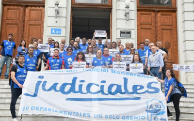Los judiciales bonaerenses de la AJB exigieron la renuncia del director de la Corte Miguel Del Riego y lo acusaron de prácticas antisindicales y violencia laboral