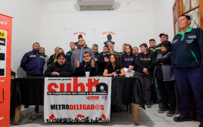 Trabajadores del Subte abren molinetes en la Línea D ante en reclamo de la recucción horaria y por el asbesto