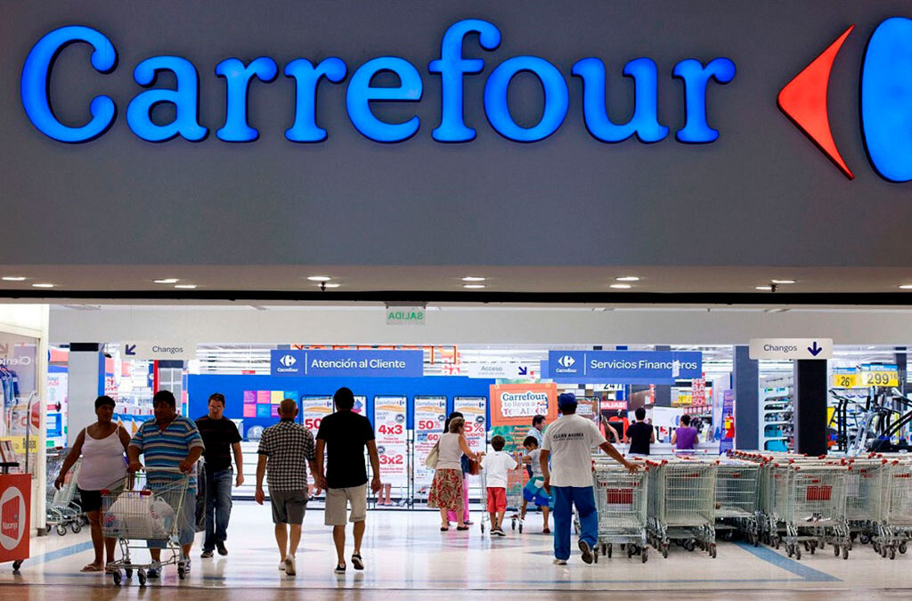 La Justicia fuerza a Carrefour a reincorporar a la sindicalista Sabrina Paredes