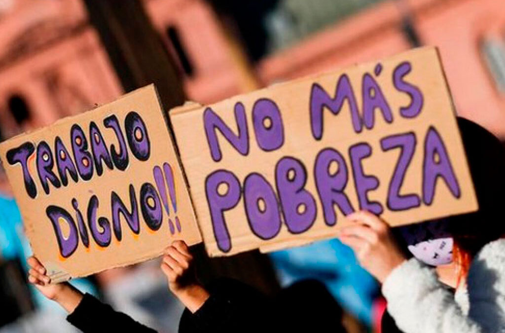 El gobierno va por la flexibilización laboral