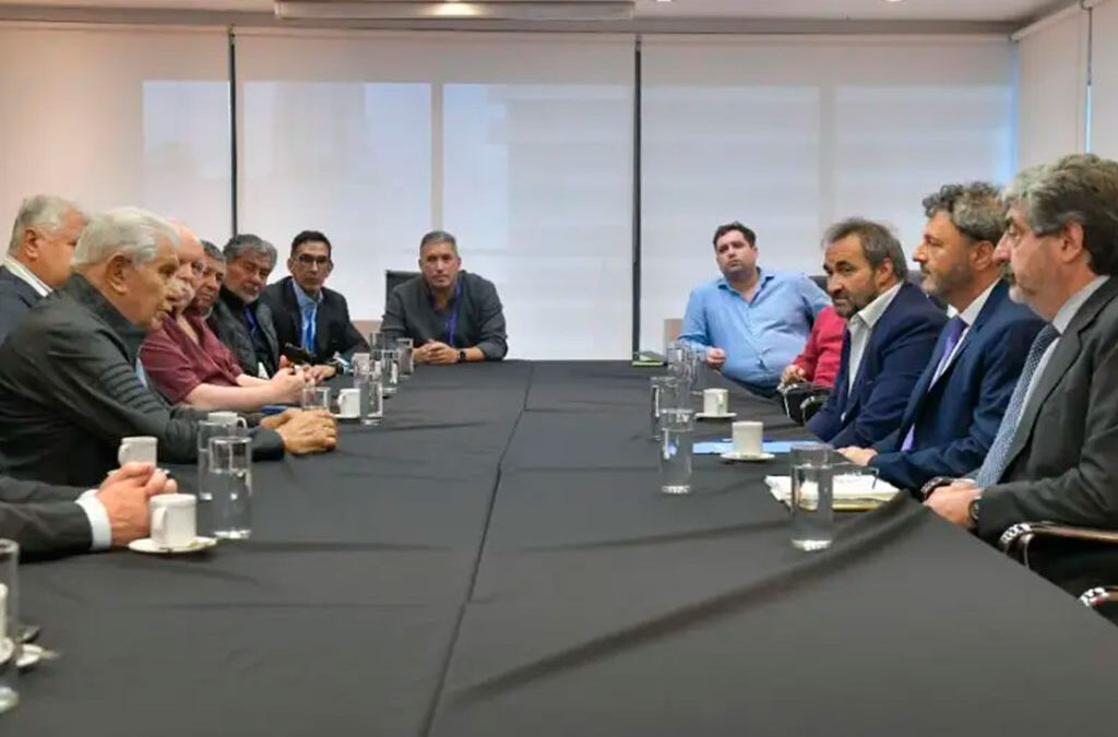 Con Ganancias en agenda, gremios energéticos plantearon que tomarán las «medidas necesarias para resistir»