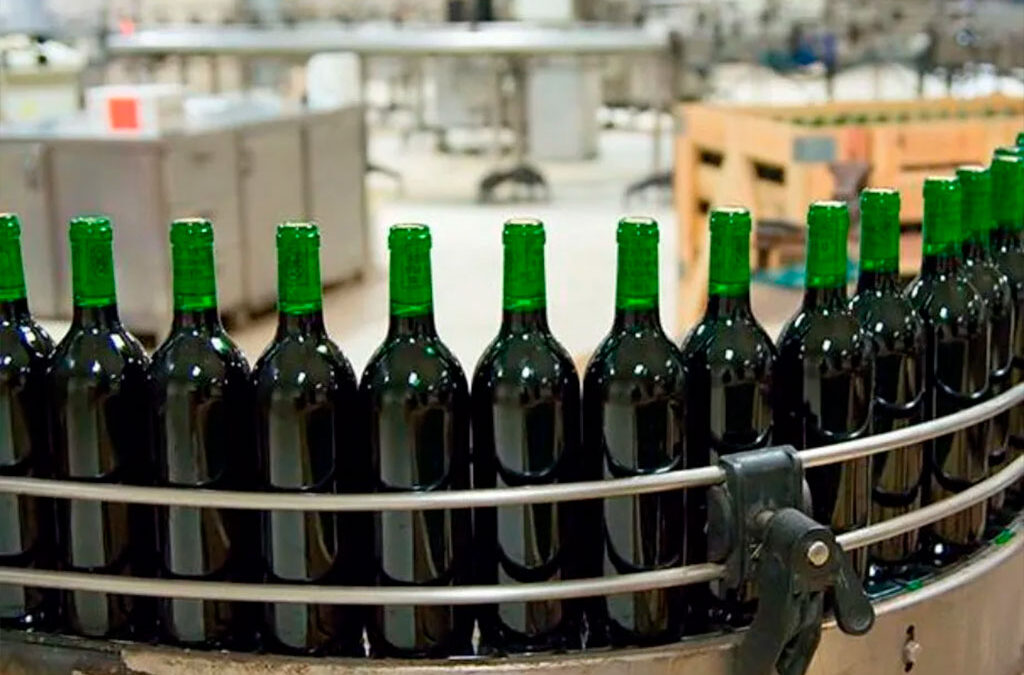 Bodegueros dijeron que aplicar retenciones al vino tornan al negocio «inviable»