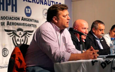 Aeronáuticos, en alerta y contra el DNU de Milei: Privatizaciones, tarifas libres y eliminación de audiencias públicas