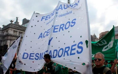 Unidad Obrera Aceitera Anuncia Marcha y Exige Paro Nacional en Respuesta al DNU de Milei