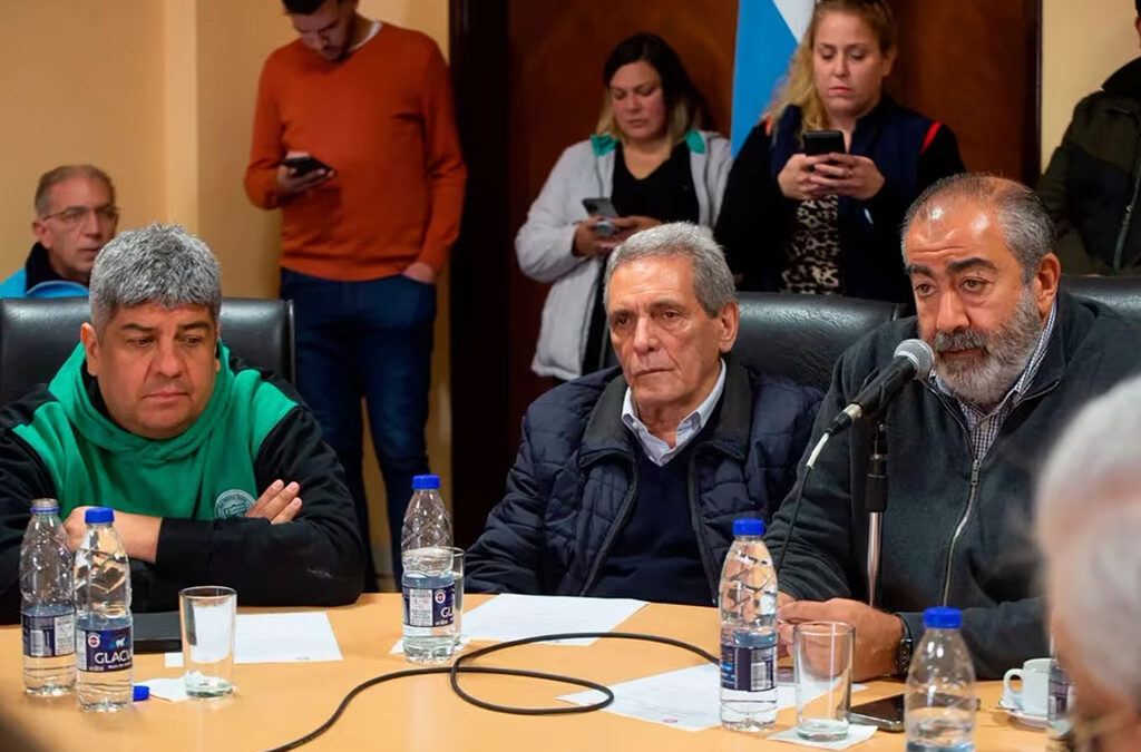Incertidumbre en la CGT por el gobierno de Milei: la falta de interlocutores y de información detona el pánico sindical