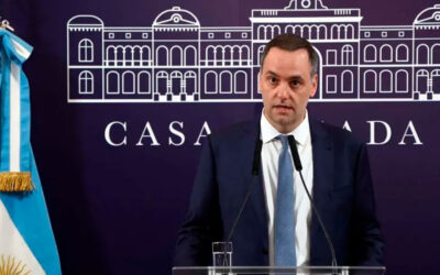 El primer mensaje del nuevo gobierno a los estatales: «Vamos a combatir el empleo militante»