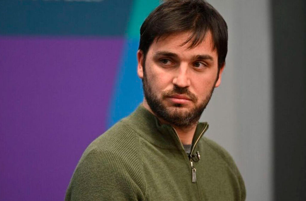 La disputa entre Ignacio Torres, el gobernador pro de Chubut, y los gremios: Tensa calma y conflicto latente