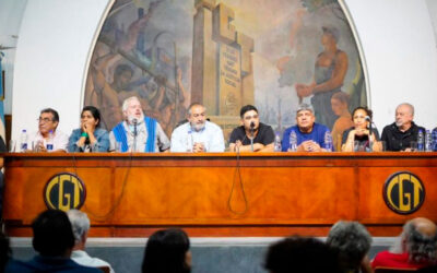 Milei y la motosierra de Caputo despertaron a la CGT y todos los actores sindicales se plantean cómo resistir