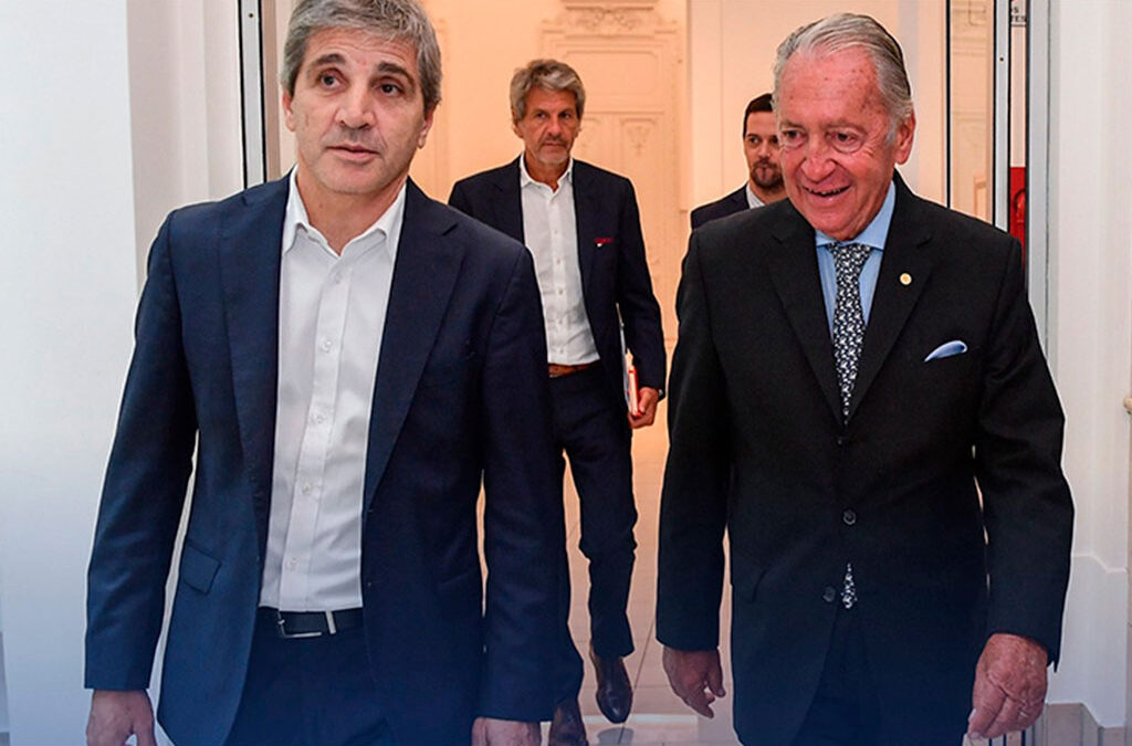 La Unión Industrial Argentina tiene dudas sobre el plan económico de Caputo