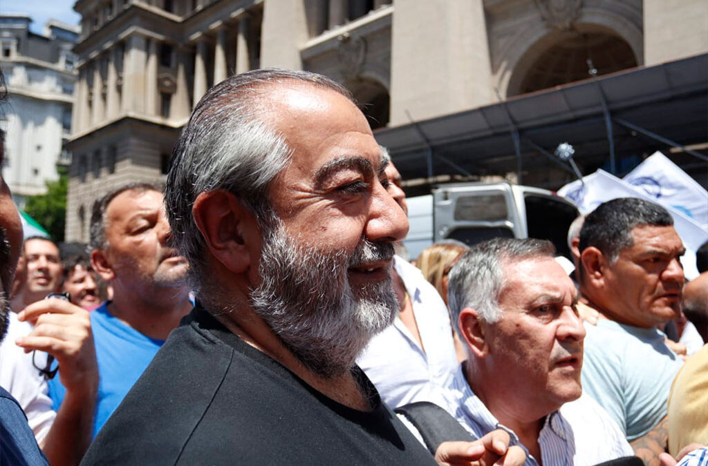 Daer: “Lo que hay que hacer es voltear el DNU, en la política, en la justicia y en la calle”