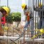 La construcción sigue en caída y perdió 25 mil empleos en los últimos 6 meses