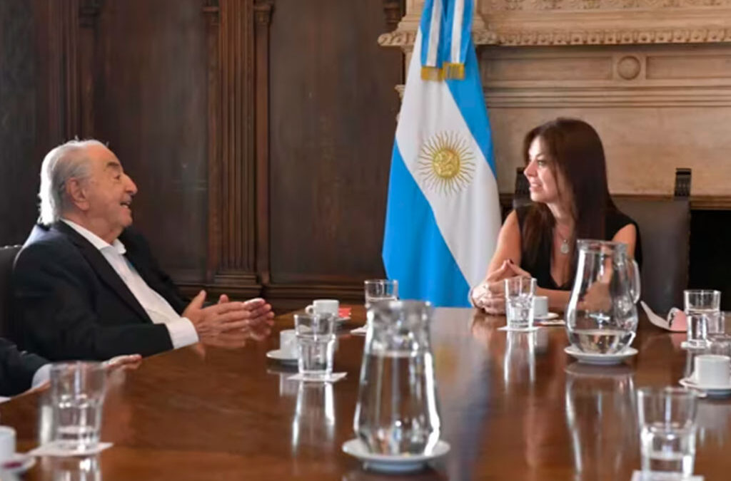 Señal hacia la CGT: Milei encabezará la firma del primer convenio laboral que pondrá en marcha las nuevas indemnizaciones
