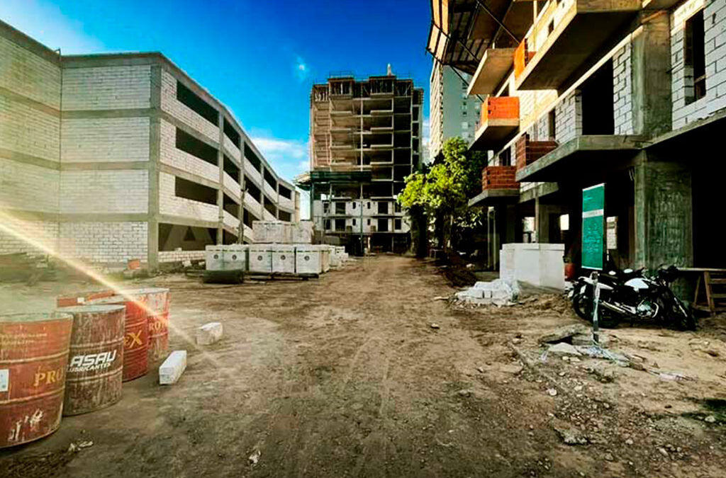 Paralizan obras del Plan Procrear II en Santa Fe: despiden a 16 trabajadores y suspenden a otros 28