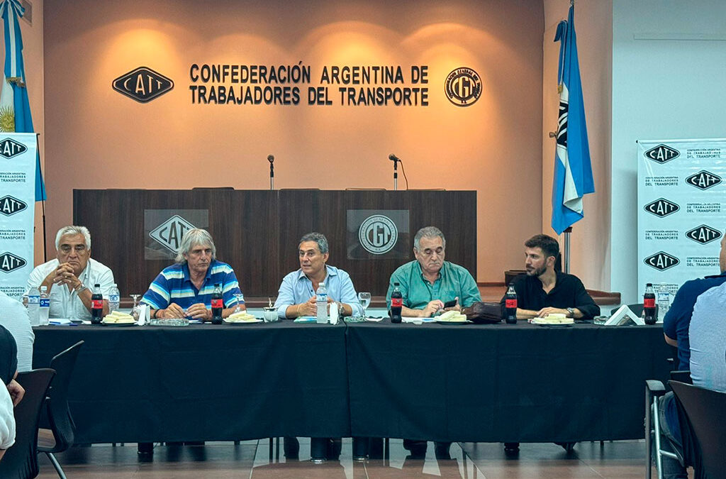 Los gremios del transporte ratificaron su adhesión al paro nacional convocado por la CGT