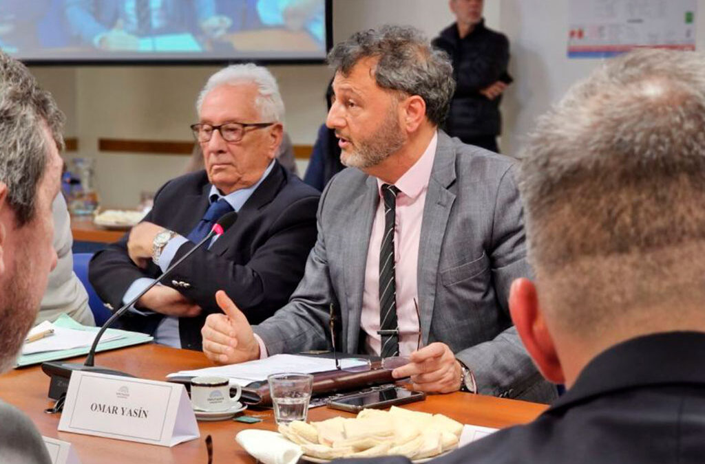 Gil Lavedra pidió opinión y el Instituto del Trabajo del que Yasin es subdirector confirmó que el DNU de Milei es «inconstitucional, inconvencional y, por añadidura, anti-derechos»