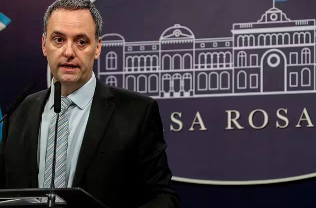 El Gobierno evalúa descontar el día a los empleados estatales que se sumen al paro general que impulsa la CGT