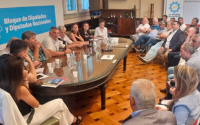 Los gremios industriales advierten: «Este modelo solo funciona con desocupación, precarización laboral y represión»