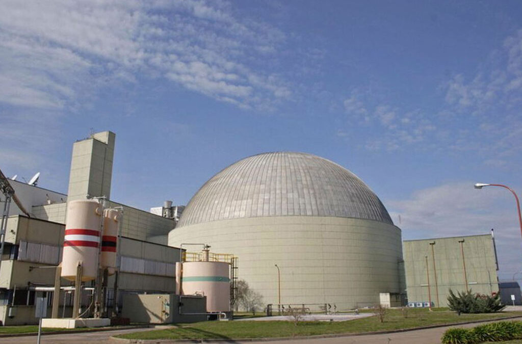 Trabajadores de centrales nucleares le responden a Milei y alertan por el riesgo de la privatización