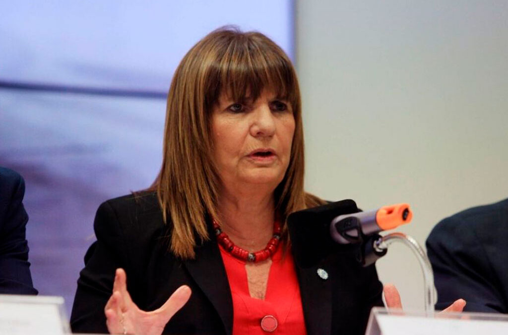 Patricia Bullrich se pone al frente de la cruzada del Gobierno contra el paro de la CGT