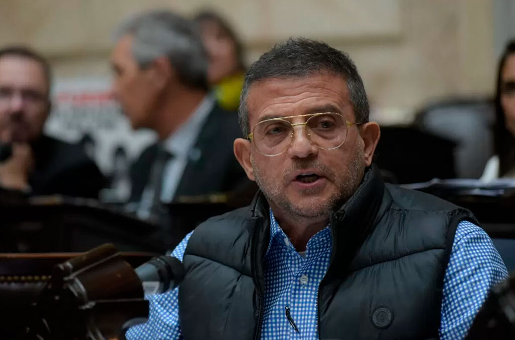 Duro cuestionamiento del diputado Cisneros al gobierno: «extorsiona a las Provincias y ajusta a los trabajadores”