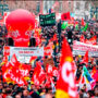 En el exterior: sindicatos, partidos políticos y organizaciones sociales apoyan el paro general