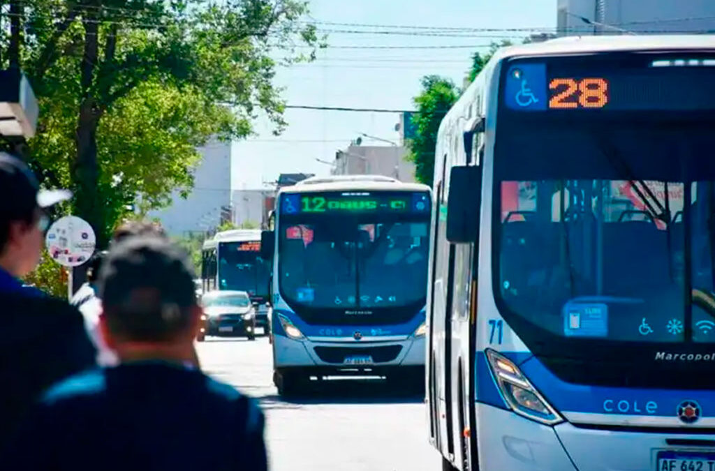 Colectivos: fracasó la paritaria y la UTA advierte por medidas de fuerza