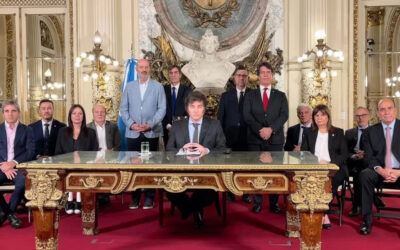 Límites a la huelga, nuevo sistema de indemnizaciones y golpe a la recaudación sindical: los puntos del DNU que invalidó la Justicia