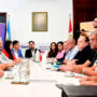 Gremios docentes y Gobierno se reúnen en paritaria con los ánimos tensos desde las 10 de este viernes