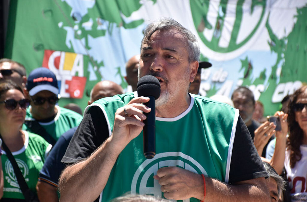 Milei decidió terminar con las paritarias estatales y desde ATE lo responsabilizaron por el aumento de la conflictividad que provocará