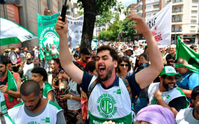Paritaria de estatales: el Gobierno de Milei quiere atar la negociación salarial al Presupuesto 2023