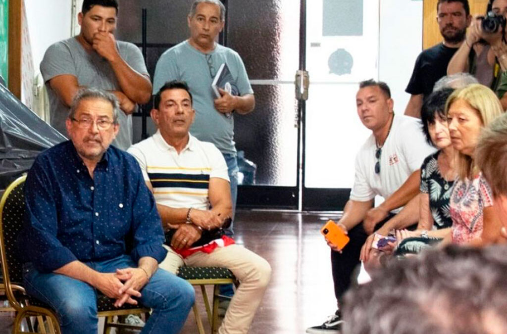 APDFA anunció una “última instancia de diálogo” por los portuarios despedidos