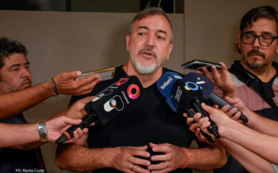 Aguiar festejó la vuelta a comisiones de la ley “ómnibus”: «Tal como la concebían los empresarios, ha fenecido»
