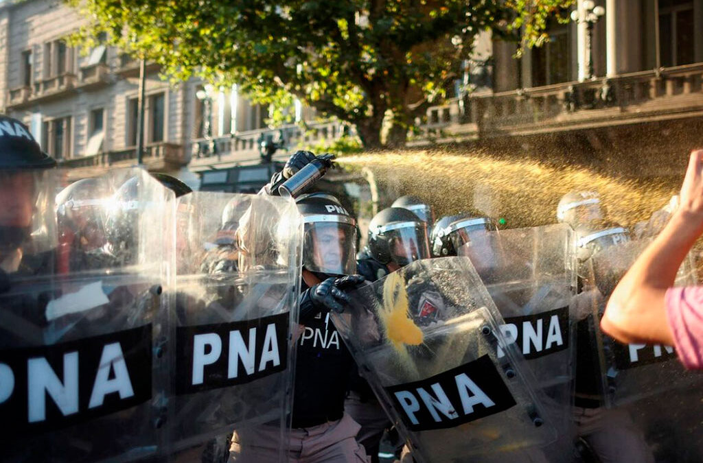 Sustancias tóxicas en la represión del Congreso: Denuncia de la CTA Autónoma ante la utilización de “instrumentos de tortura”