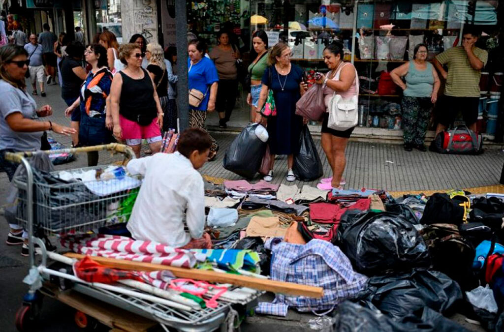 El salario mínimo es el más bajo de los últimos 20 años