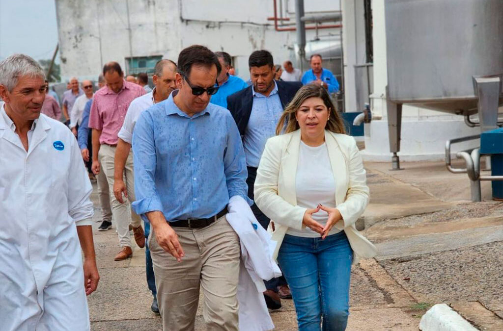 Tres legisladores nacionales del PRO fueron a SanCor y amenazaron con encarcelar a los trabajadores por hacer huelga