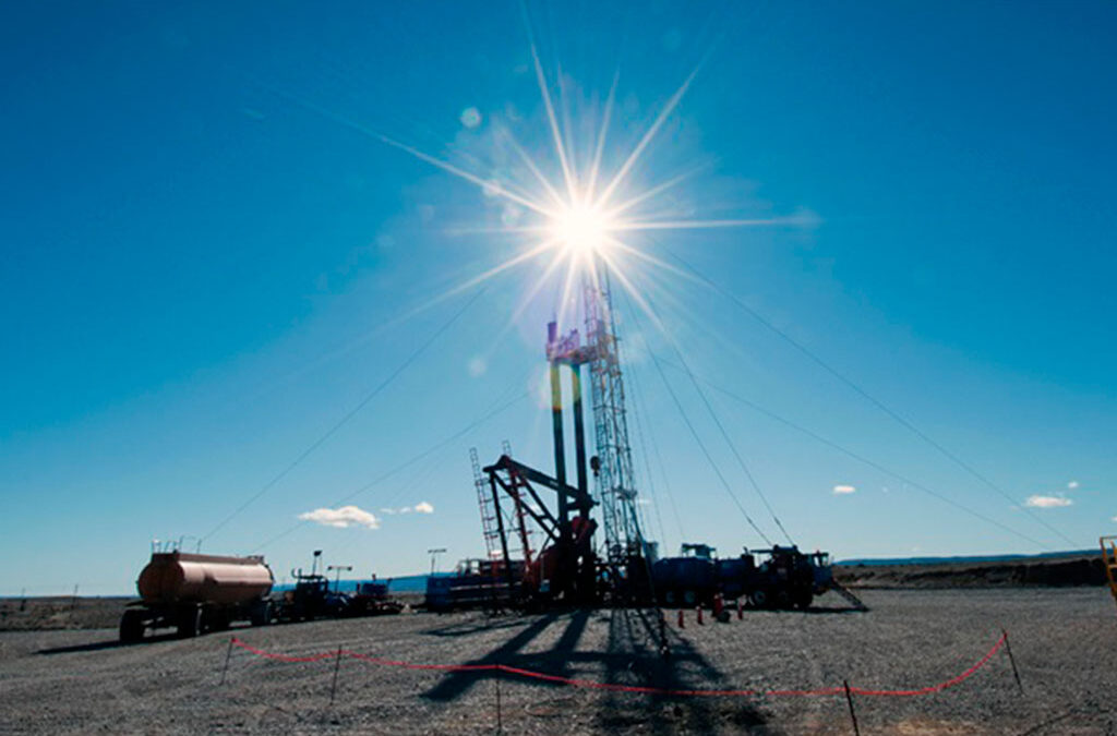 Santa Cruz solicitó transparencia y rapidez en el traspaso de las áreas de YPF