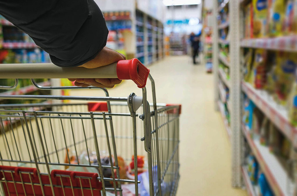 Por qué la industria dice que el congelamiento del salario mínimo no pegará en el consumo