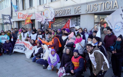 ADOSAC en alerta y movilización por reclamo salarial