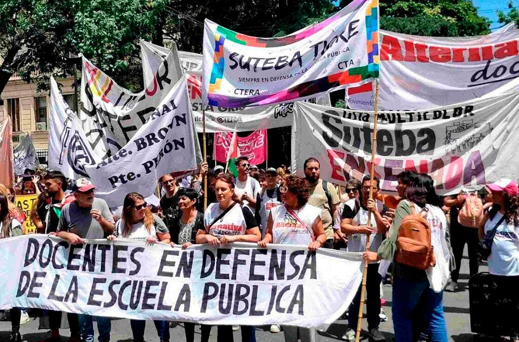 El inicio de clases bajo la lupa: La Multicolor de Suteba llama al paro