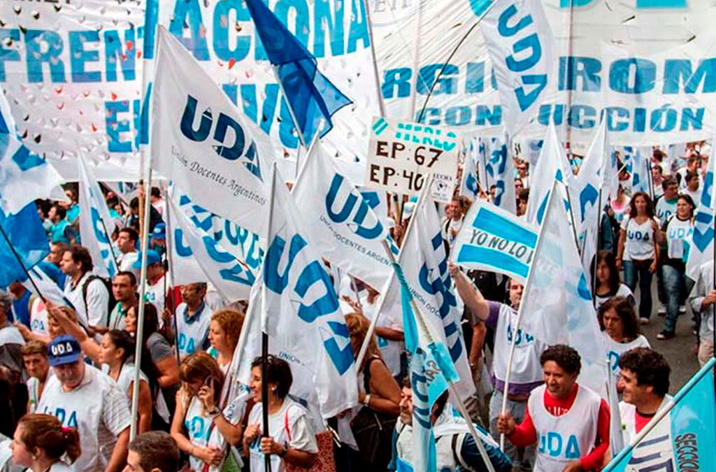 Sindicatos docentes adelantaron que si no hay paritarias, las clases no empiezan
