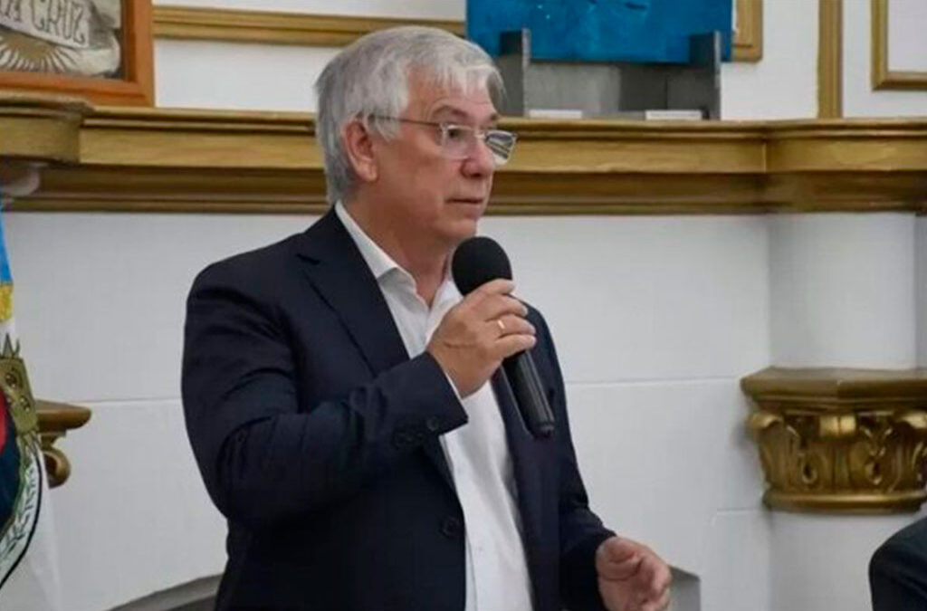 El Gobierno de Santa Cruz dice que la paritaria se cerró «de forma democrática»