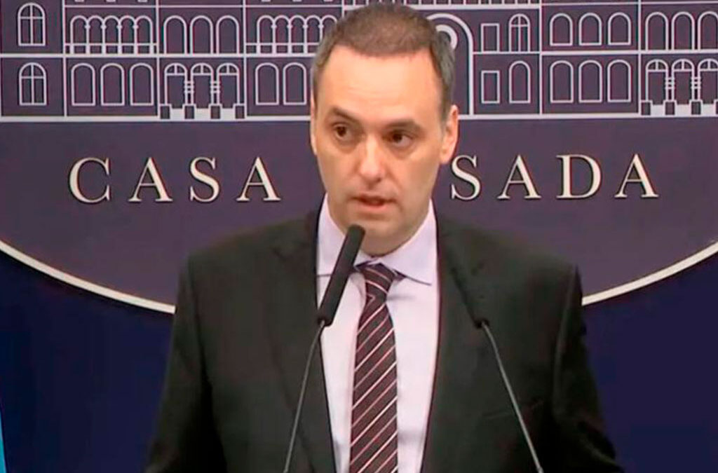 El Gobierno fijó el Salario Mínimo para febrero en $ 180.000 y $ 202.800 en marzo