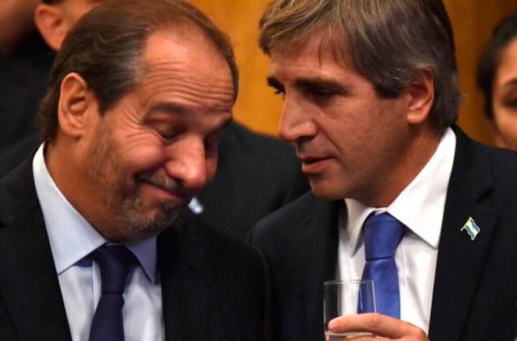 Escándalo en una empresa de los Caputo: echaron a 68 empleados que no aceptaron una rebaja salarial