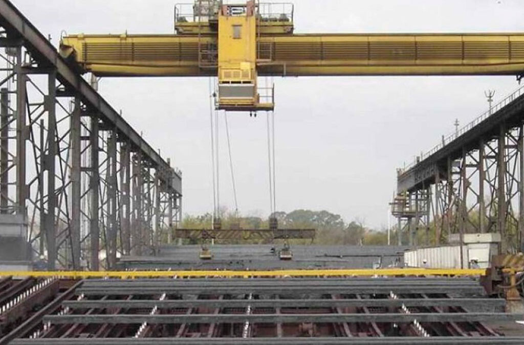 Luego de que confirmara el parate de sus 4 plantas en el país, Acindar activa la primera tanda de despidos en Rosario por el cierre de un turno de producción