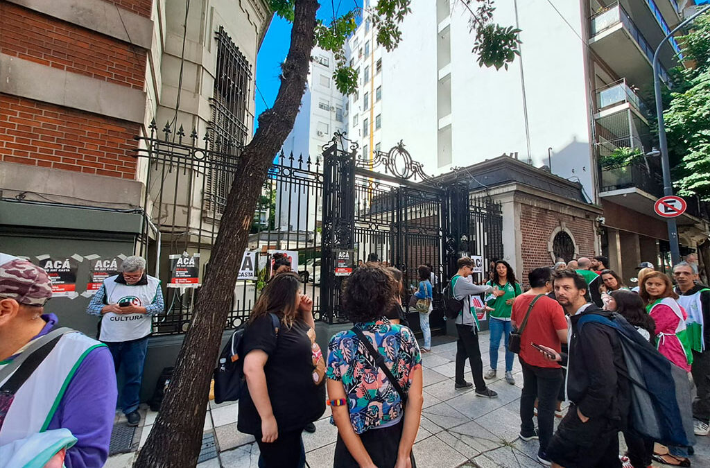 Pettovello pidió reducir la planta de la Secretaría de Cultura y alertan por el despido de 1200 trabajadores