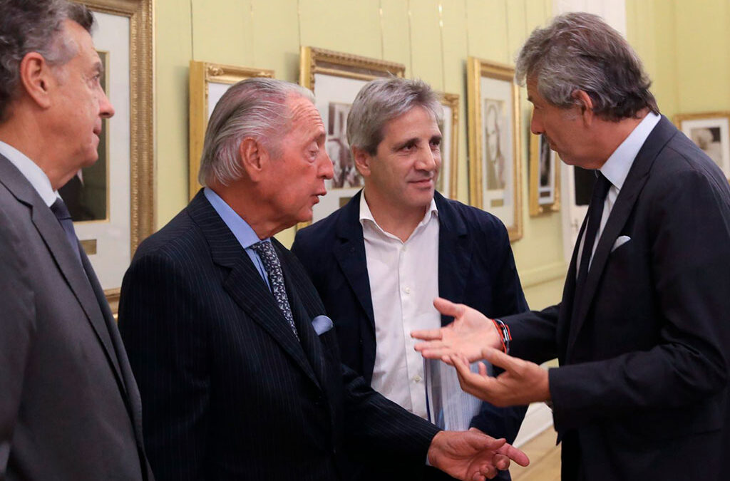 A pesar de su apoyo cerrado a Milei, la UIA reconoció que la producción industrial cayó a mínimos históricos y que el empleo se desplomó 14% en enero
