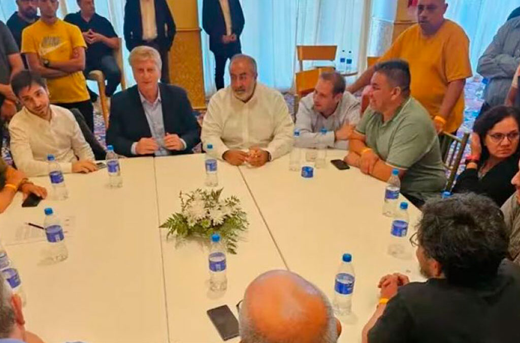 La CGT busca apoyo de los gobernadores contra el DNU de Javier Milei y a la espera de otro paro nacional