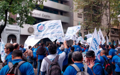 Con la cancha inclinada, volvió a fracasar la paritaria siderúrgica y la UOM inicia mañana a un paro total de 48 horas en todas las plantas