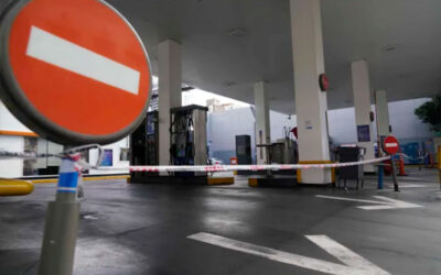 Continúa el paro nocturno en las estaciones de servicio